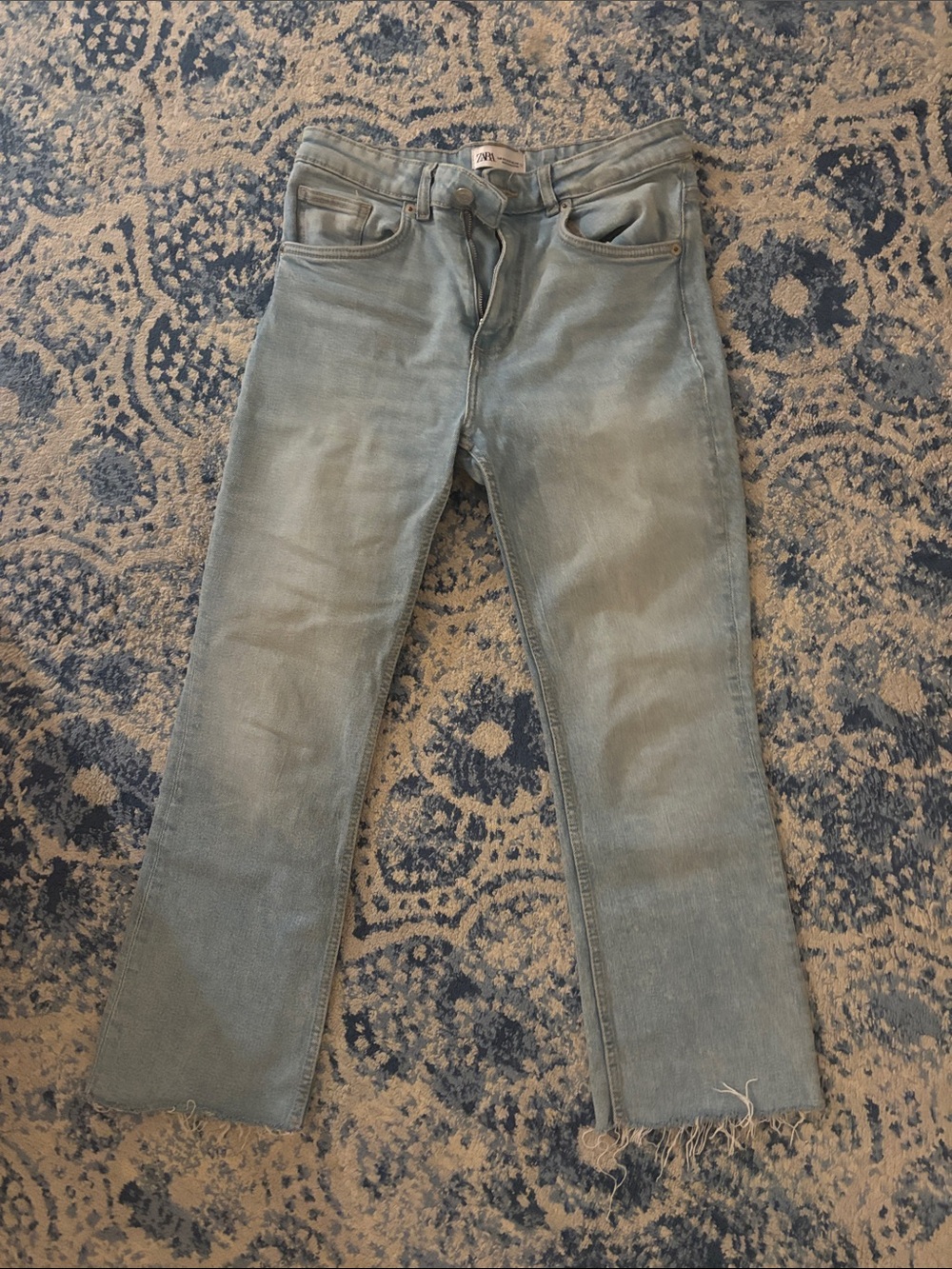 Zara Women's Light Blue Cropped Ankle Jeans